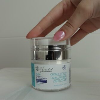 Hyaluronic Advanced SPF50+ — Fotoprotección facial avanzada