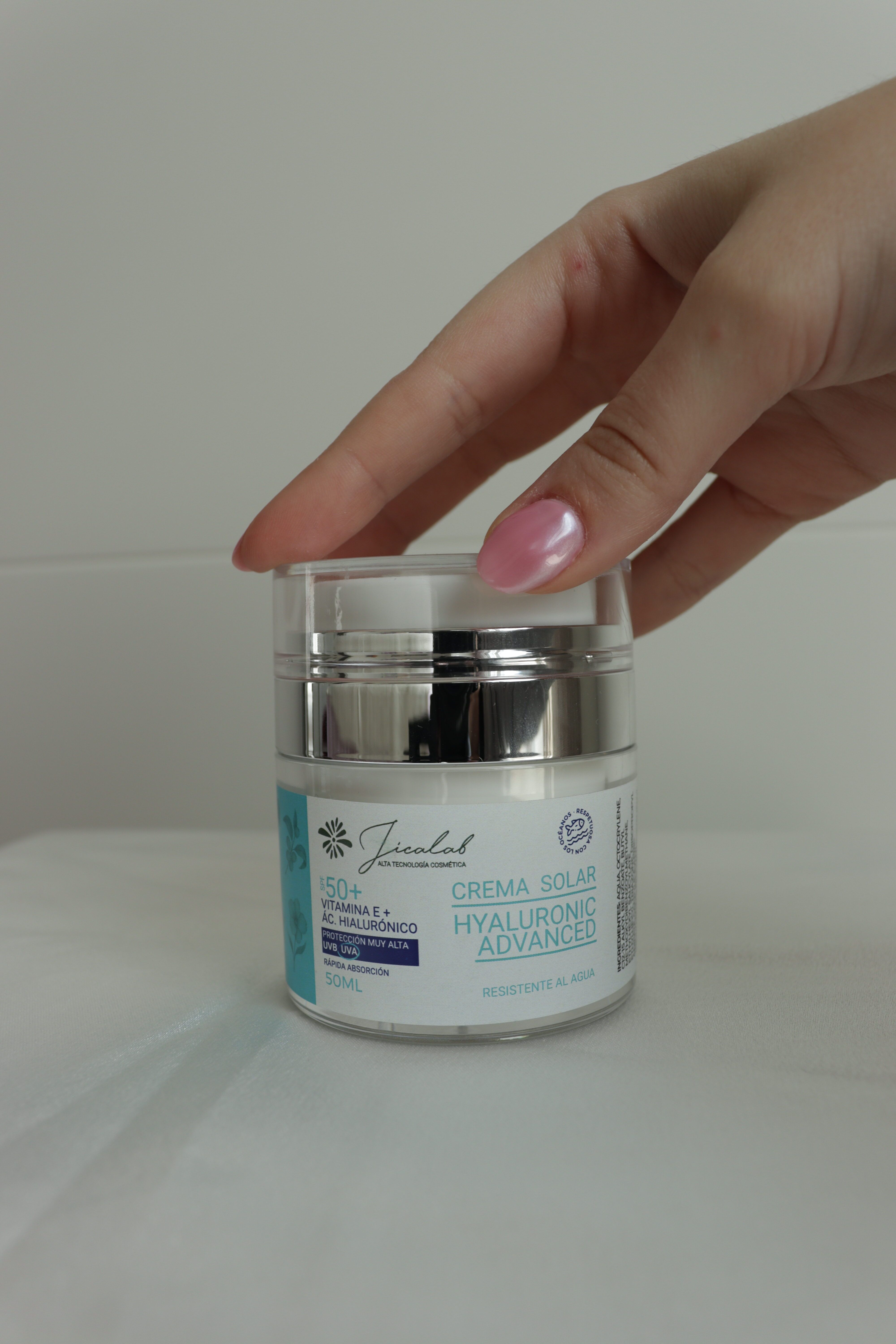 Protección Solar SPF 50+ Hyaluronic Advanced