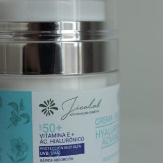 Hyaluronic Advanced SPF50+ — Fotoprotección facial avanzada