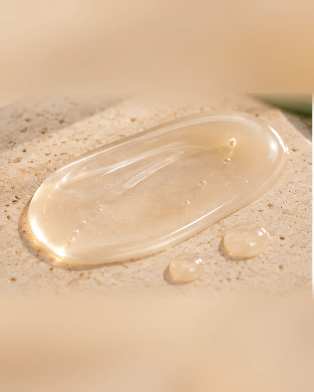 Textura de sérum de noche con retinol Retinol Hydrate Boost de JICALAB en primer plano